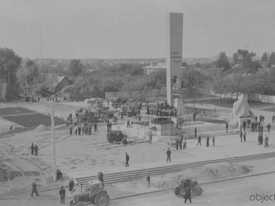 Площадь Партизан, 1966-ой